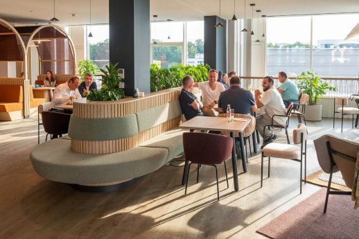 Asseco-Solutions-Eroeffnung-Linz-Web.jpg