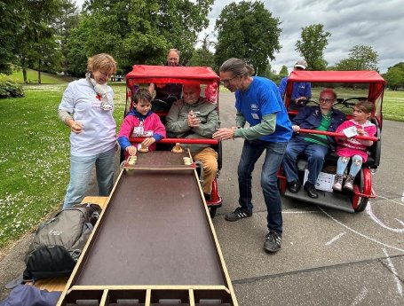 Generationenrallye 25 Jahre FORD HILFT.jpg