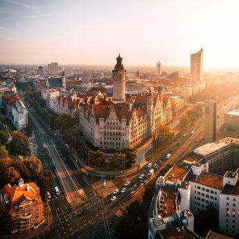 skyline-neues-rathaus-tagung-konferenz-leipzig-convention-tom-thiele.jpg